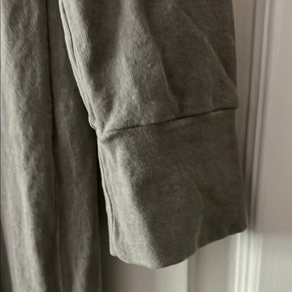 James Perse Gray Ruched V-Neck Sundress - Picture 5 of 12